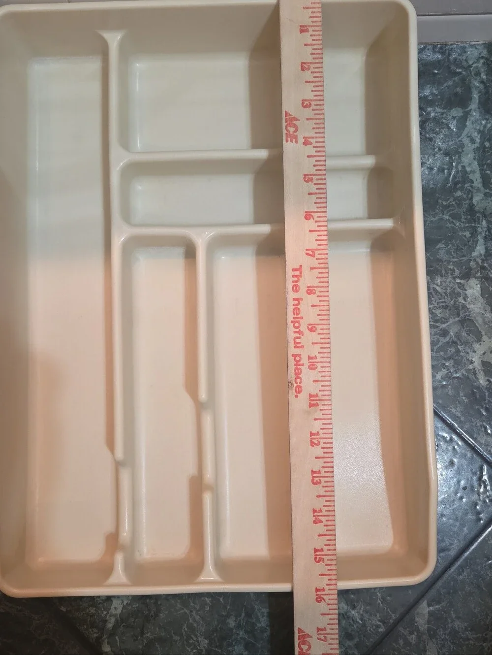 Vintage Rubbermaid Silverware Utensil Drawer Organizer 0521 Almond 7 Compartment